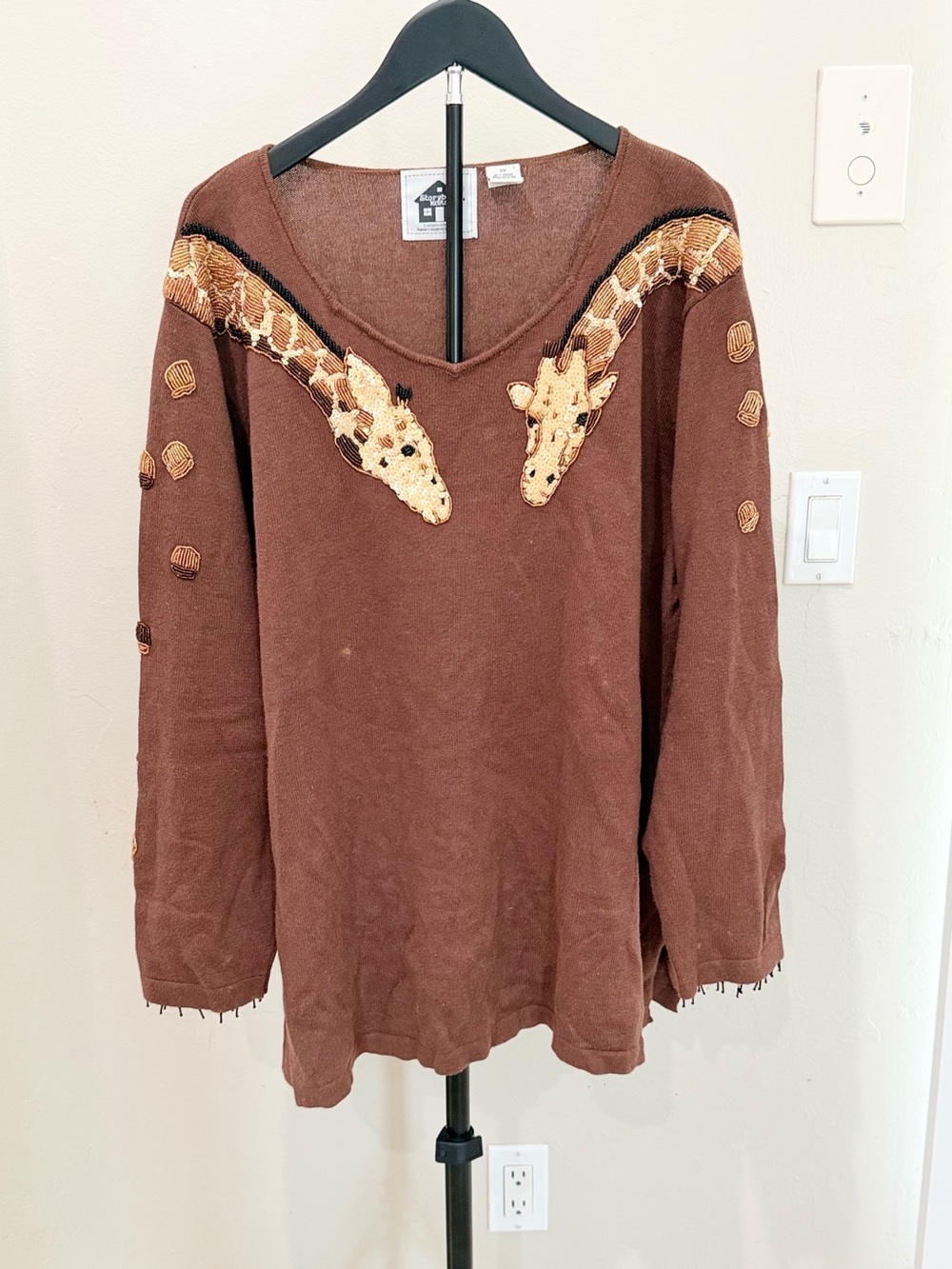 Vintage Storybook Knits Brown Giraffe-Embroidered Sweater Safari Art to Wear